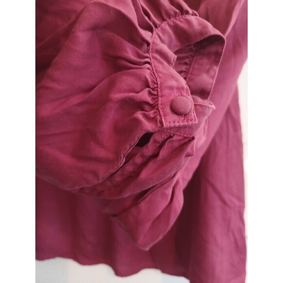 Crown & Ivy boho burgundy peasant blouse M smocking detail sleeves pullover - Picture 8 of 12